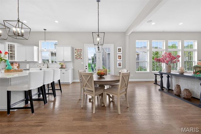 101 Far Meadow Drive, Lake St Louis, MO 63367