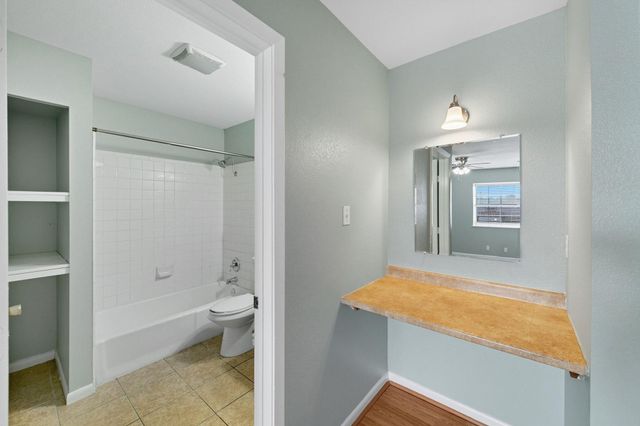 2208 Mission Hill CIR 103, Austin, TX 78741