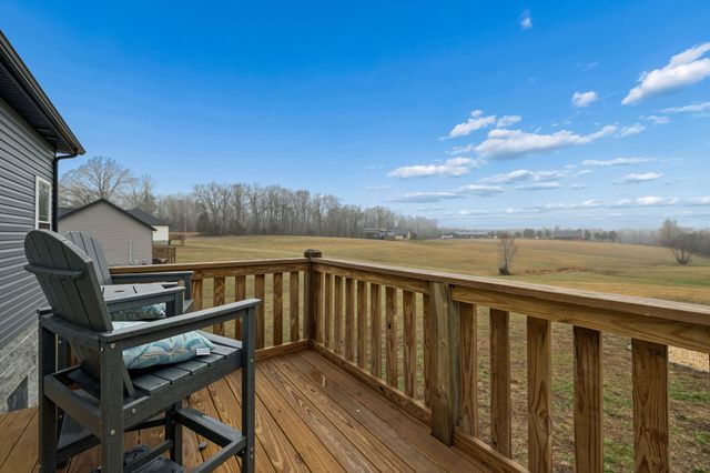 1159 Oak Grove Rd, Dickson, TN 37055