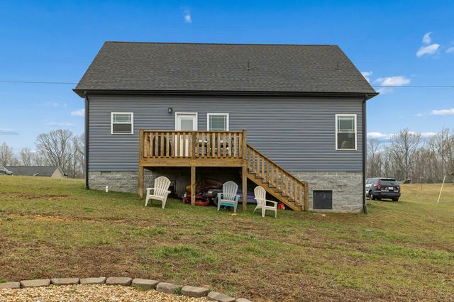 1159 Oak Grove Rd, Dickson, TN 37055