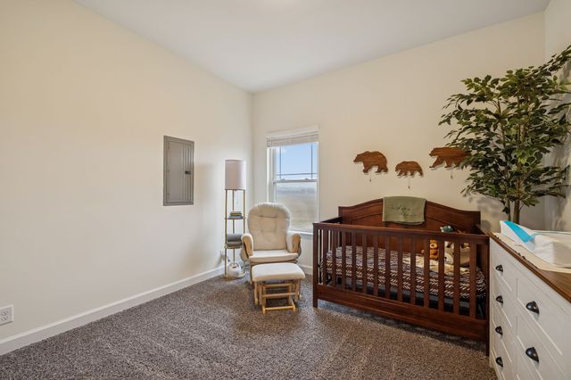 1159 Oak Grove Rd, Dickson, TN 37055