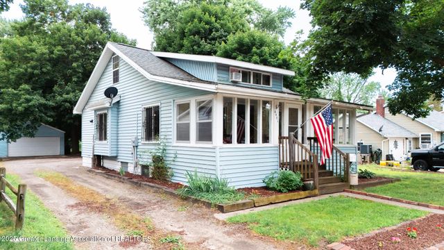 4461 Holt Road, Holt, MI 48842