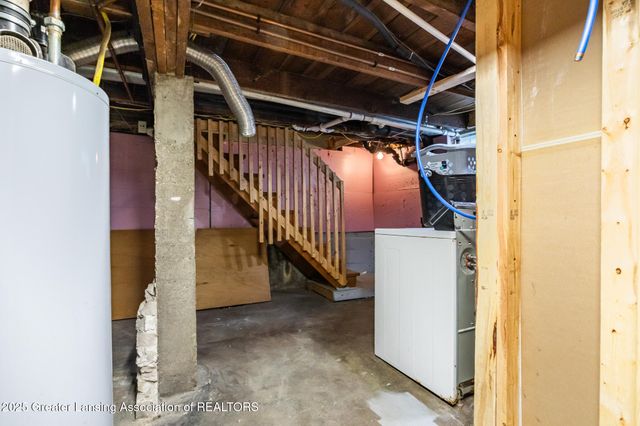 4461 Holt Road, Holt, MI 48842