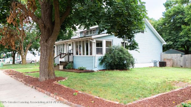 4461 Holt Road, Holt, MI 48842