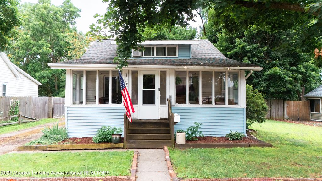 4461 Holt Road, Holt, MI 48842