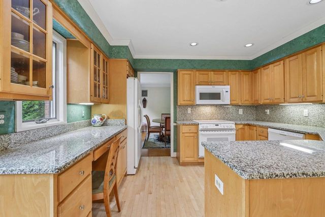 7746 Maas Drive, Verona, WI 53593