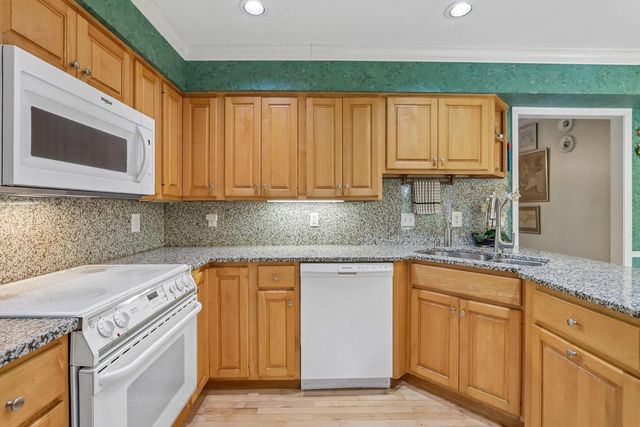 7746 Maas Drive, Verona, WI 53593