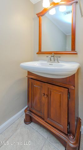 418 Lakebend Place, Brandon, MS 39042