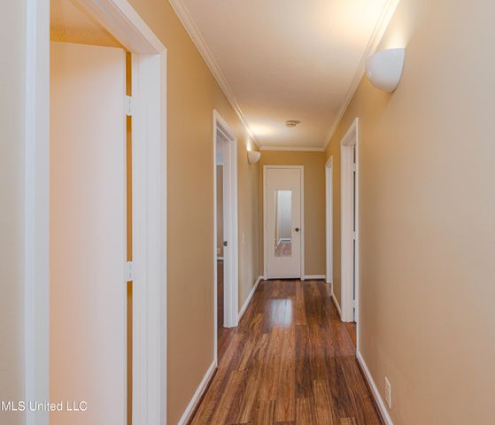 418 Lakebend Place, Brandon, MS 39042