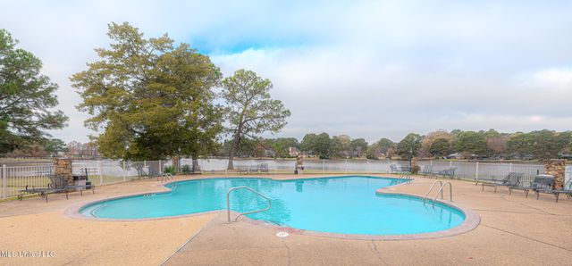 418 Lakebend Place, Brandon, MS 39042