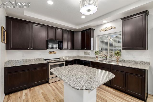 7317 Weatherwood Drive, Colorado Springs, CO 80927