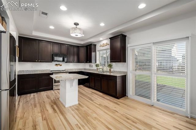 7317 Weatherwood Drive, Colorado Springs, CO 80927