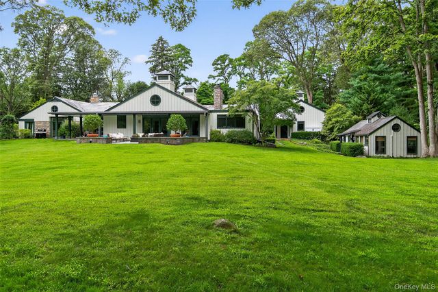 343 Chicken Valley Road, Upper Brookville, NY 11545