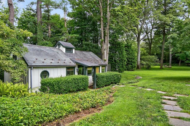 343 Chicken Valley Road, Upper Brookville, NY 11545
