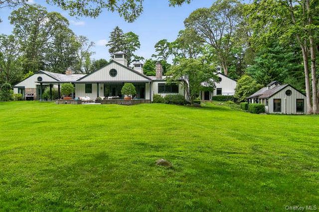 343 Chicken Valley Road, Upper Brookville, NY 11545