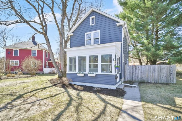 8 Gargan Place, Simsbury, CT 06070