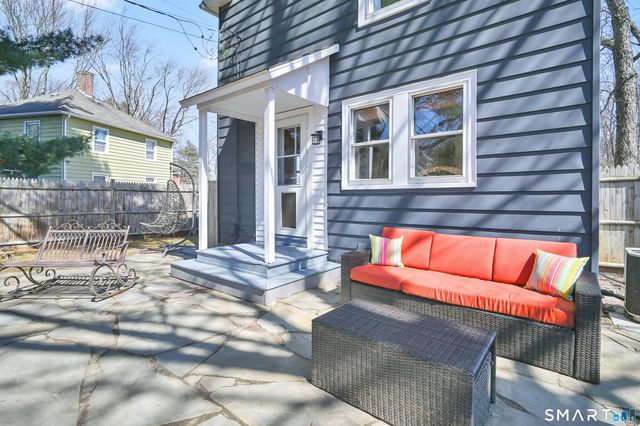 8 Gargan Place, Simsbury, CT 06070