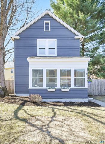 8 Gargan Place, Simsbury, CT 06070