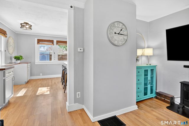 8 Gargan Place, Simsbury, CT 06070