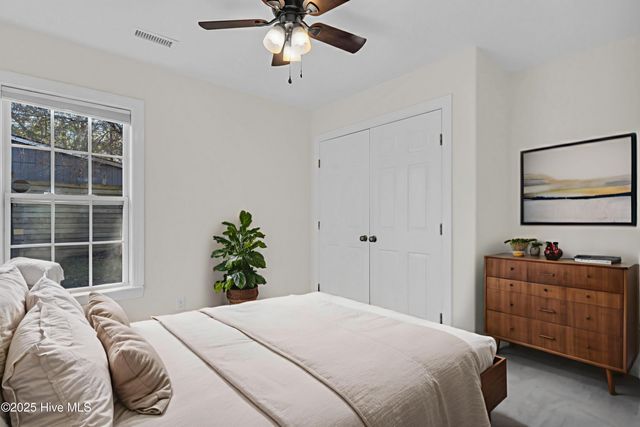 9564 Holly Hills Drive NE, Leland, NC 28451