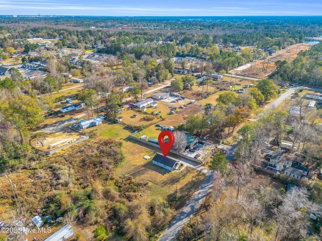 9564 Holly Hills Drive NE, Leland, NC 28451