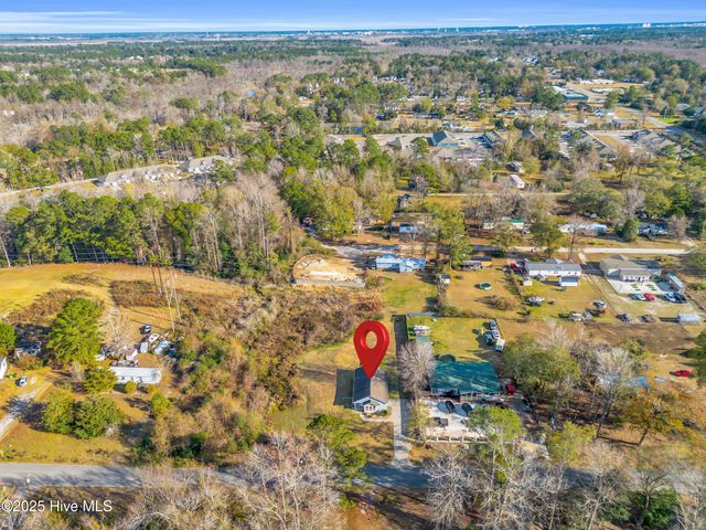 9564 Holly Hills Drive NE, Leland, NC 28451