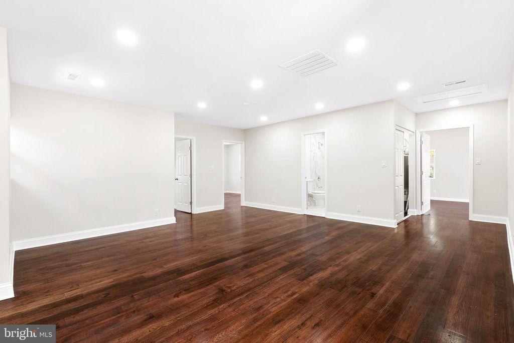 Image 17 of property listing at 5311 BROWNS PL, Indian Head, MD 20640