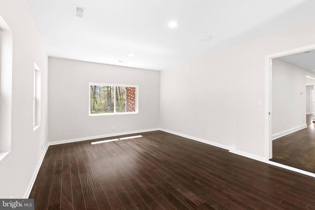 Image 20 of property listing at 5311 BROWNS PL, Indian Head, MD 20640