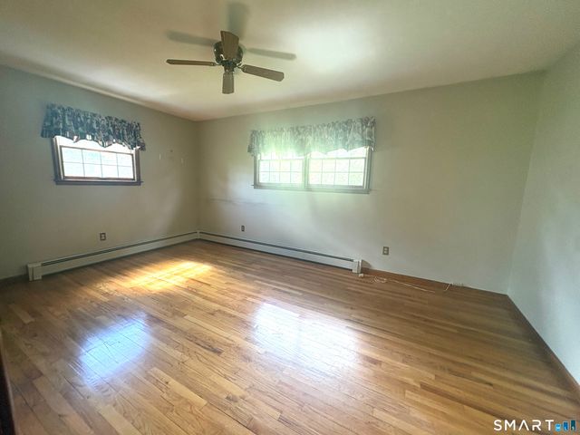 65 Barnum Road, Danbury, CT 06811