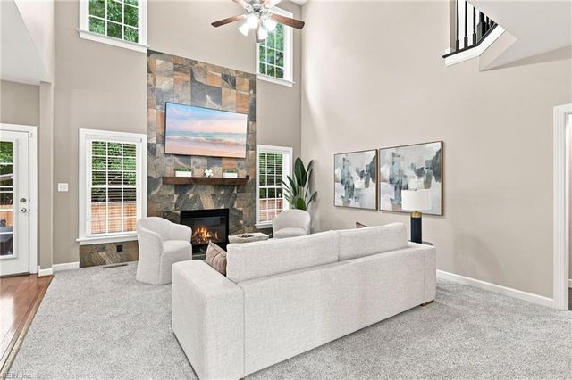 109 Overlook PT, Yorktown, VA 23693