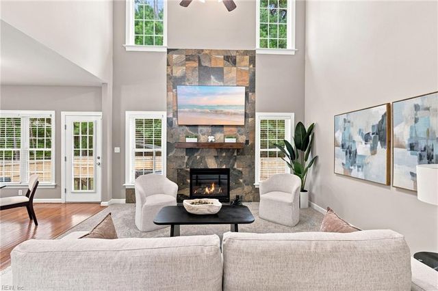 109 Overlook PT, Yorktown, VA 23693