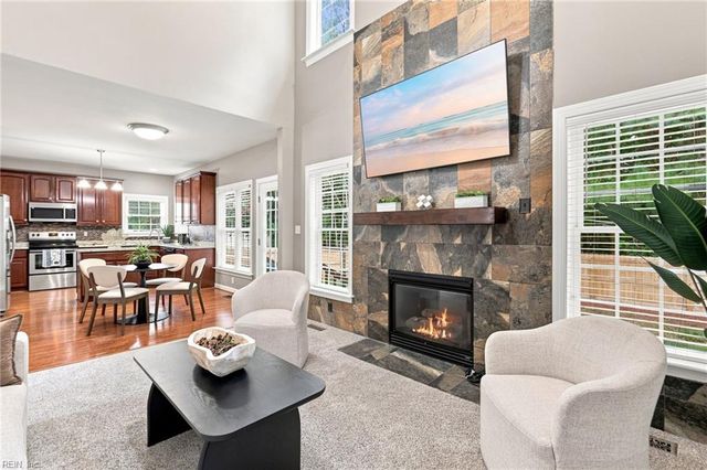 109 Overlook PT, Yorktown, VA 23693