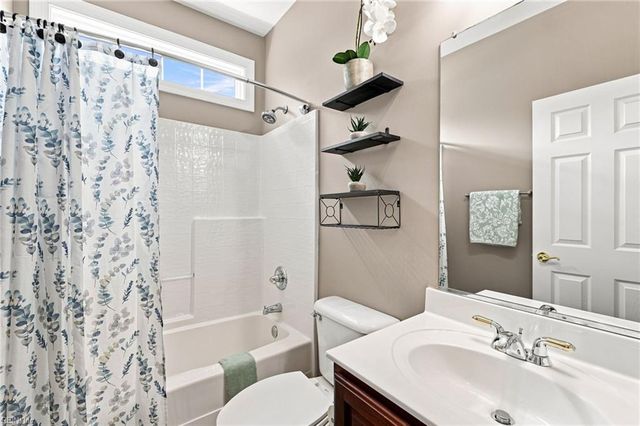 109 Overlook PT, Yorktown, VA 23693