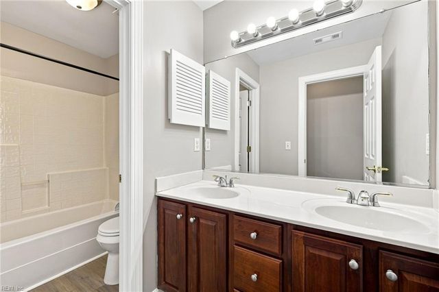 109 Overlook PT, Yorktown, VA 23693