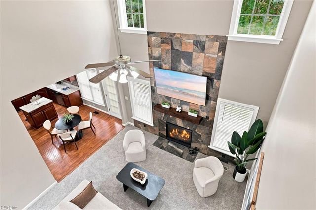 109 Overlook PT, Yorktown, VA 23693