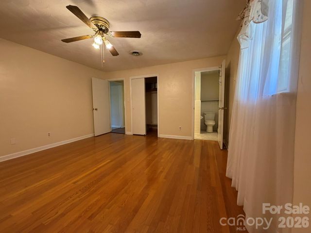 110 1st Street Place SE, Conover, NC 28613