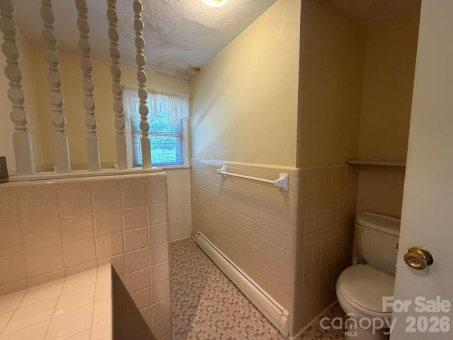 110 1st Street Place SE, Conover, NC 28613