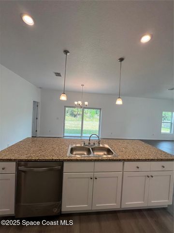 297 Joy Haven Avenue NW, Palm Bay, FL 32907