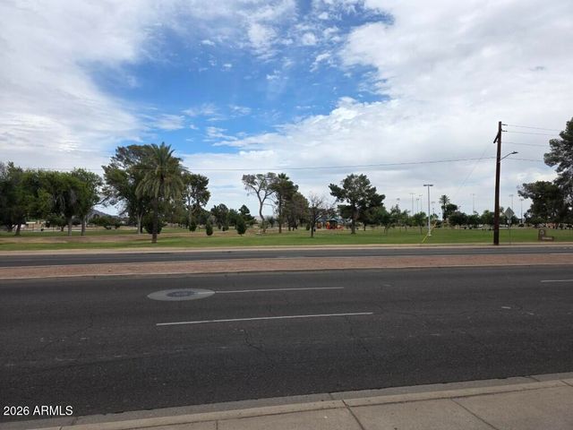 9222 N 35TH Avenue 2, Phoenix, AZ 85051