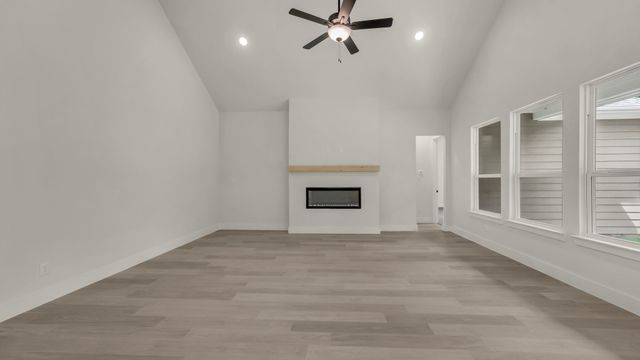1045 Salvation Drive, Weatherford, TX 76088