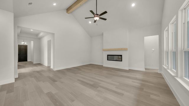 1045 Salvation Drive, Weatherford, TX 76088
