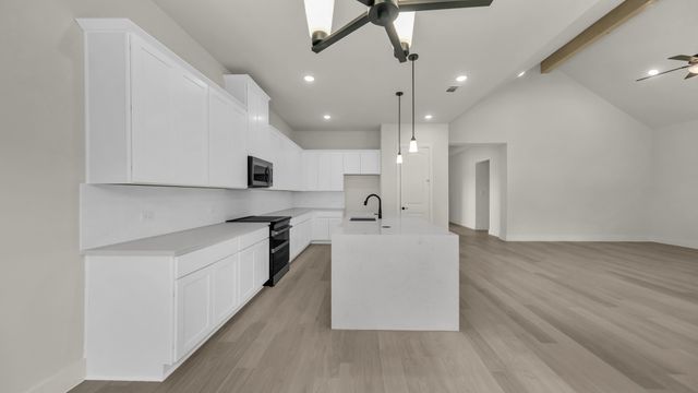 1045 Salvation Drive, Weatherford, TX 76088