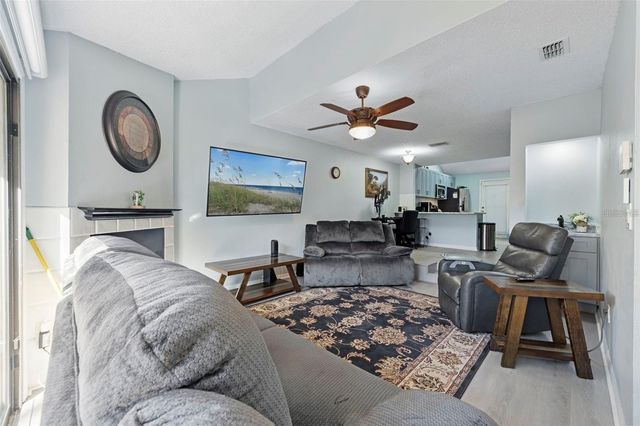 3401 CYPRESS HEAD COURT, Tampa, FL 33618