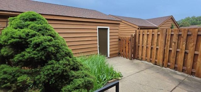 3231 Evergreen Drive, Eagan, MN 55121