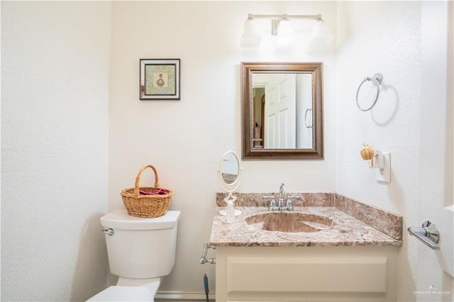 1701 Raul Aguilar Drive, Mission, TX 78572