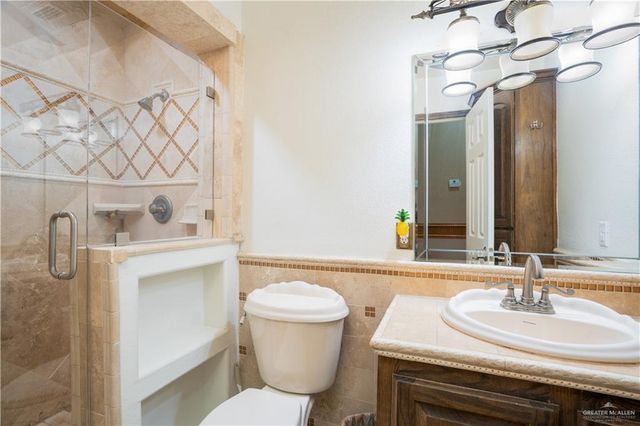 1701 Raul Aguilar Drive, Mission, TX 78572