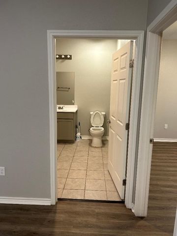 8602 Alsuma Street, Houston, TX 77029