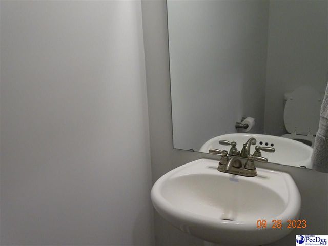 1671 Lake Wateree, Florence, SC 29501