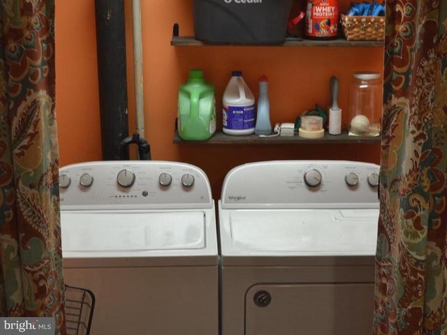 189 HIGH RD, Pottsville, PA 17901