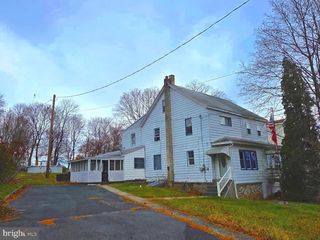 189 HIGH RD, Pottsville, PA 17901